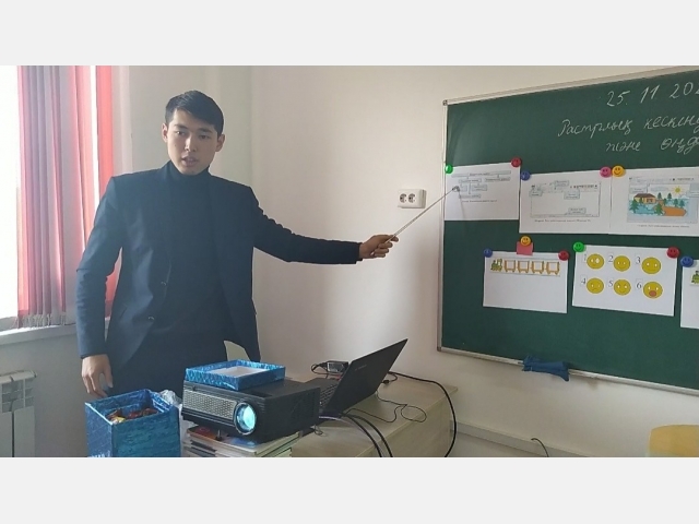 Наш учитель информатики