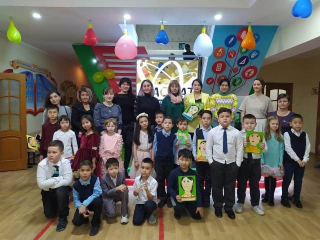 Мамин праздник